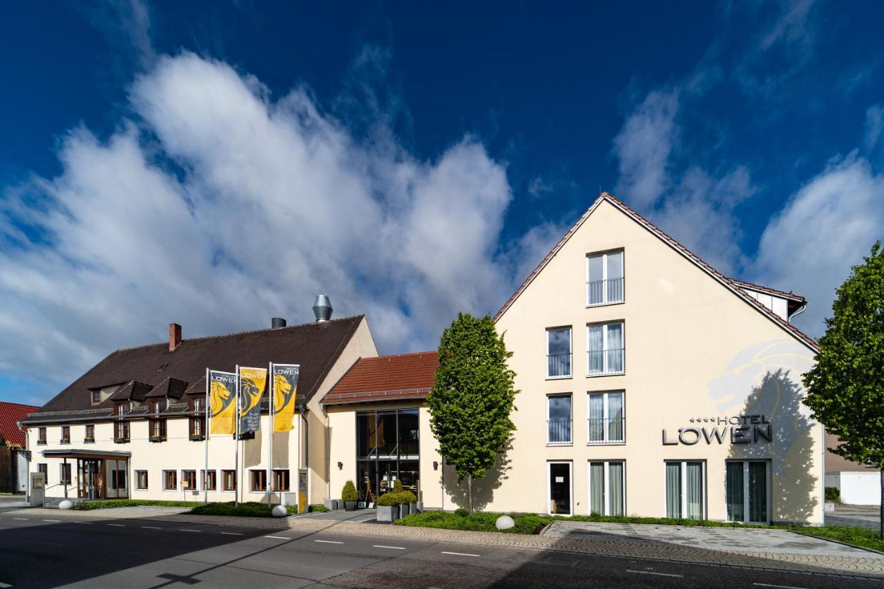 Hotel & Gasthof Loewen Ulm Buitenkant foto